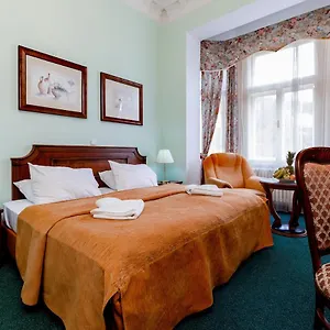 ester.karlovyvary-hotels.com/