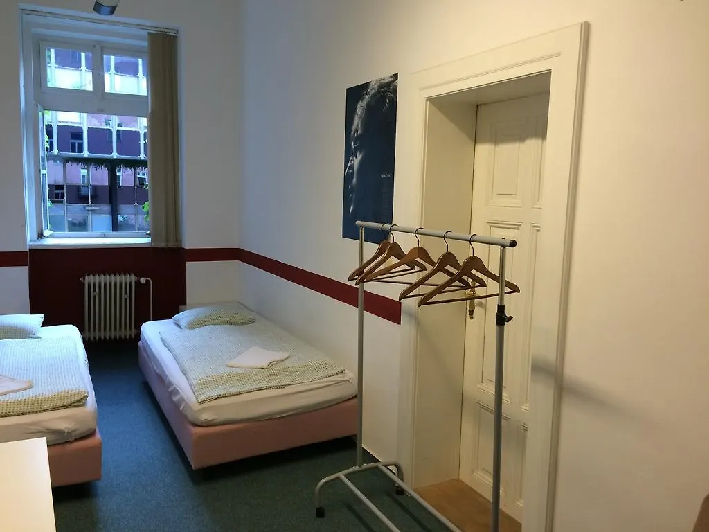 Charles Square Hostel Praha