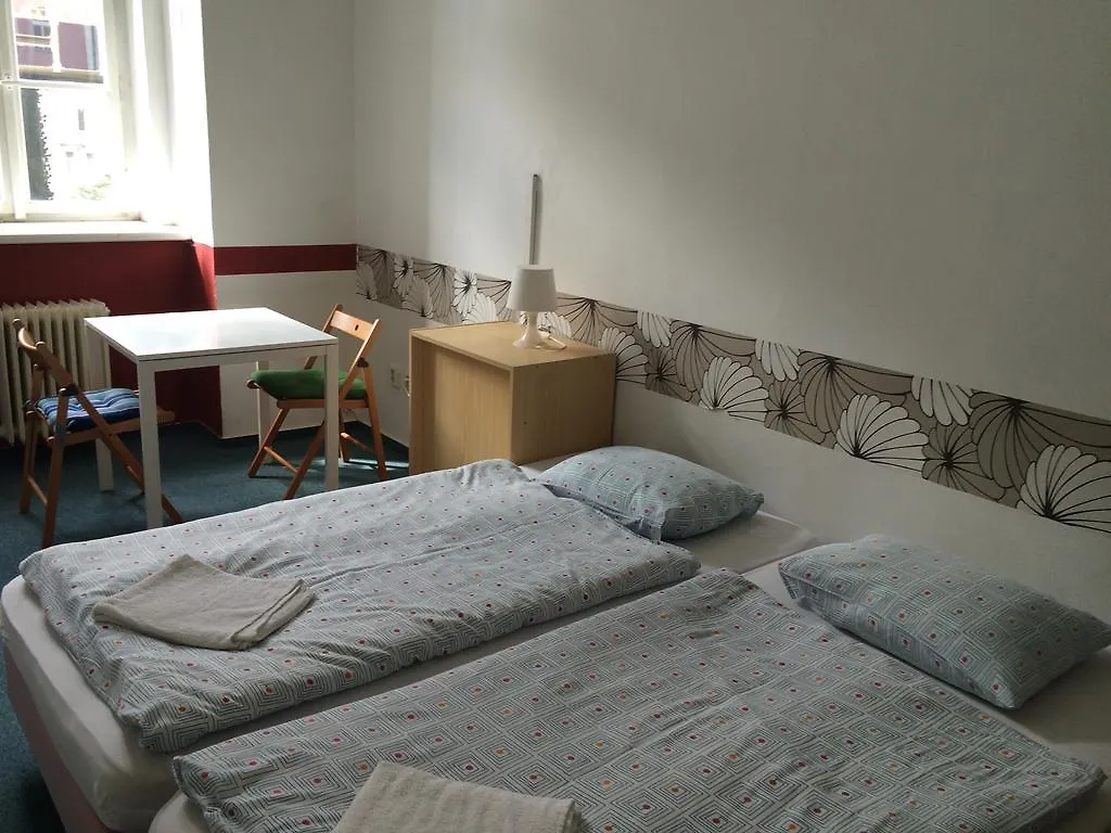 Charles Square Hostel Praha